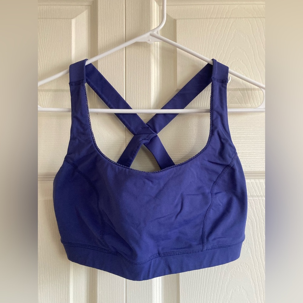 Lululemon sports bra, size 8